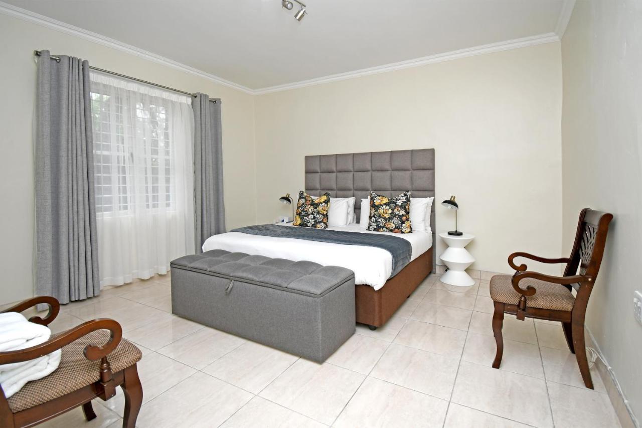 Zwelakho Furnished Apartments The Cube Johannesburg Luaran gambar