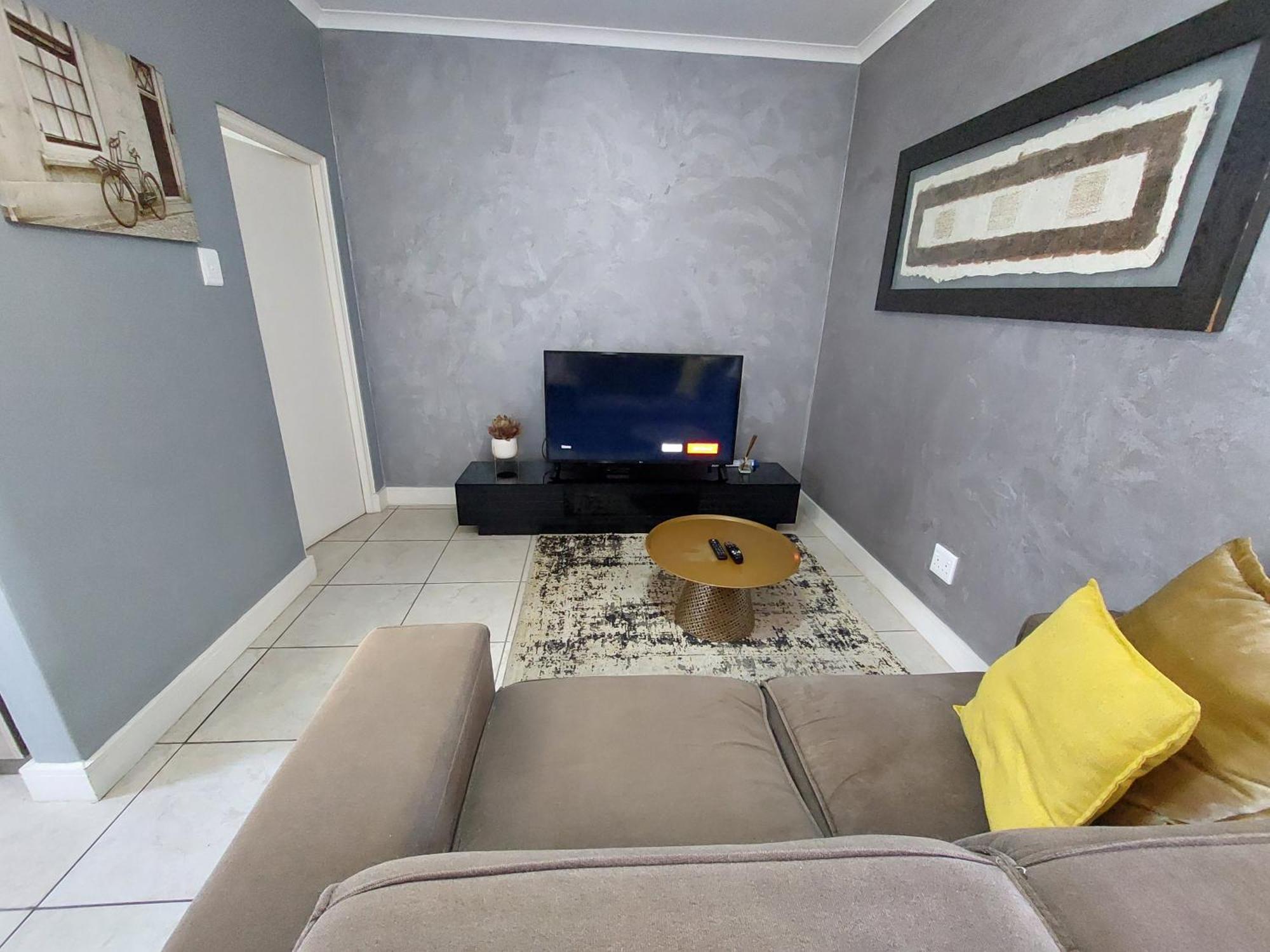 Zwelakho Furnished Apartments The Cube Johannesburg Luaran gambar