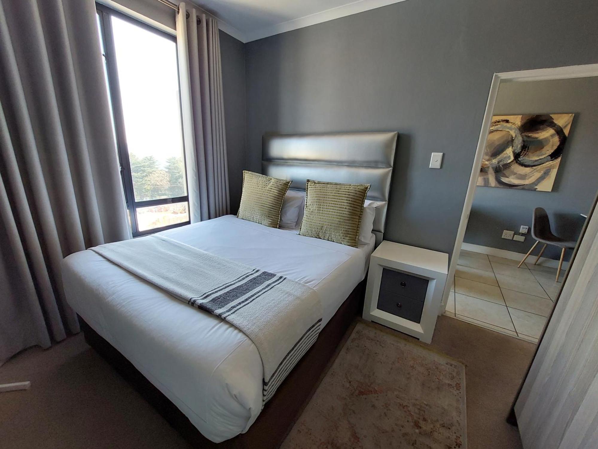 Zwelakho Furnished Apartments The Cube Johannesburg Luaran gambar