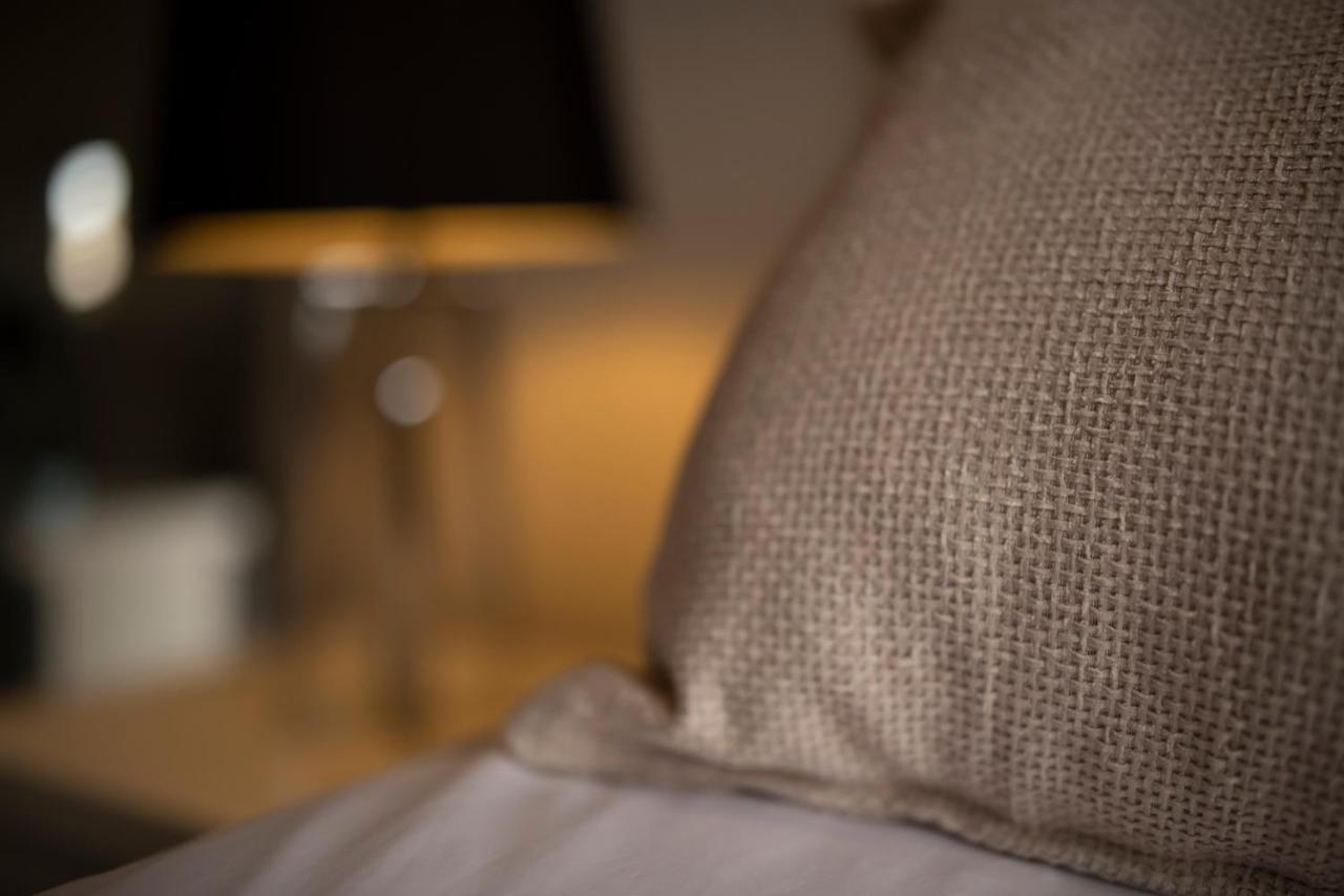 Zwelakho Furnished Apartments The Cube Johannesburg Luaran gambar